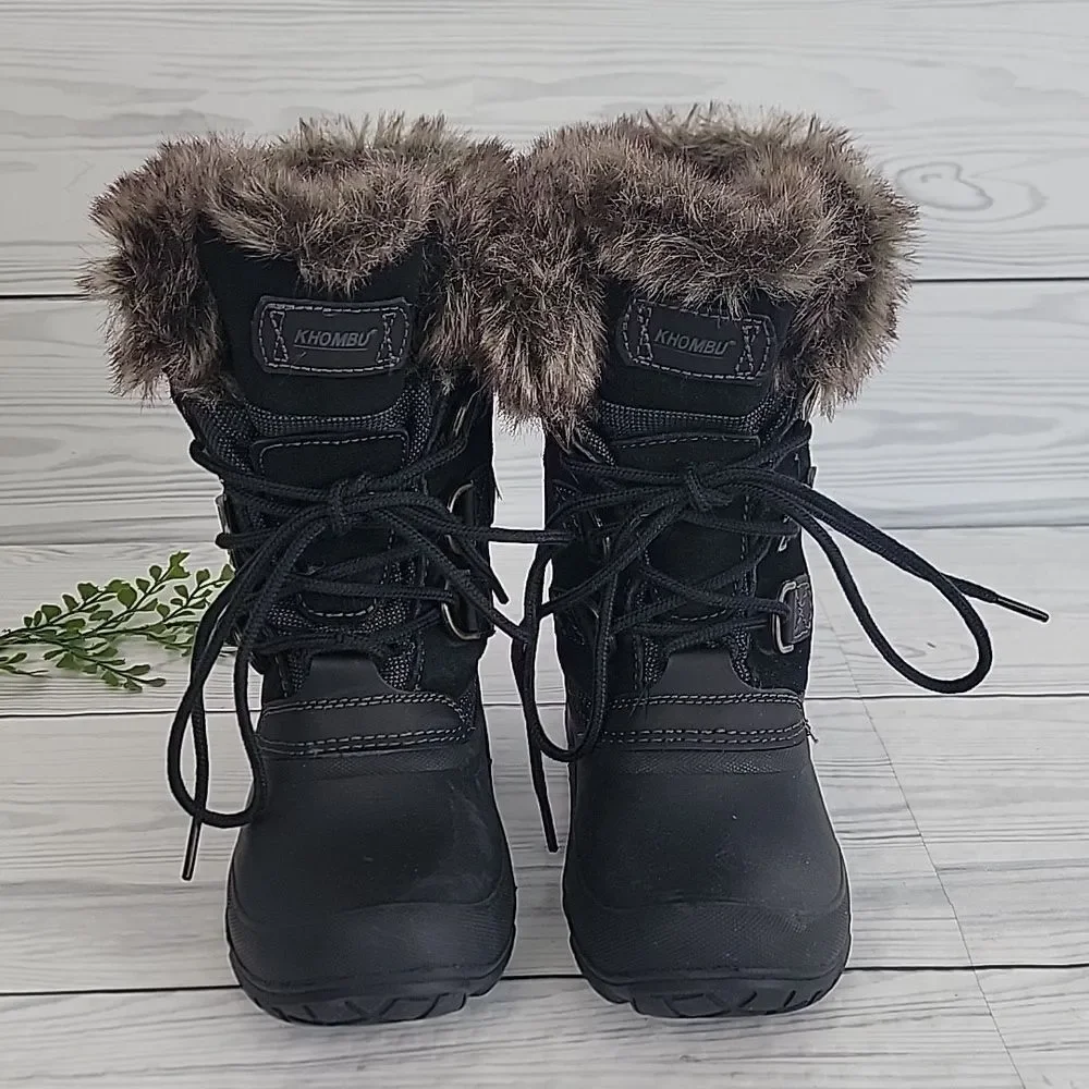 Khombu Winter Boots - Black with Faux Fur Womens Size 6M
